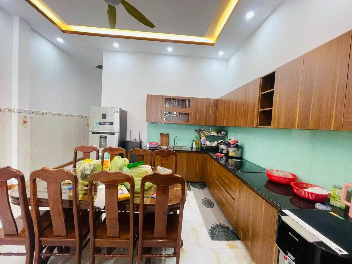 Bán nhà 2 tầng mặt tiền Võ Trọng Nguyễn, 210m2, 3 phòng ngủ, 3,7 tỷ - Ảnh thu nhỏ 3