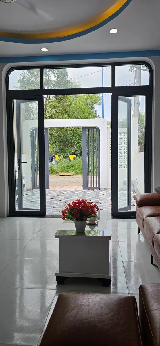 Bán nhà Bến Cát 100m² 3 phòng ngủ 2.2 tỷ - Ảnh thu nhỏ 2