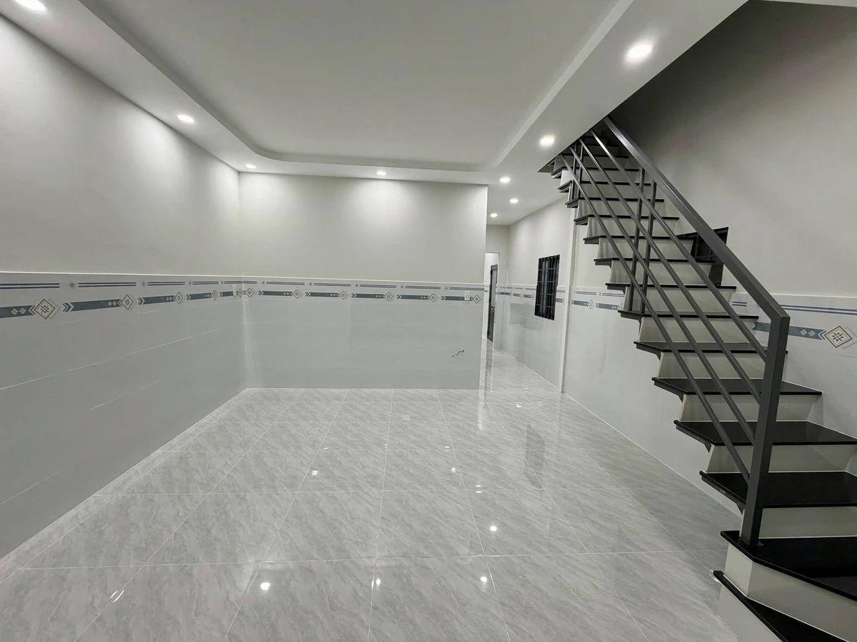 Bán nhà lầu Tân Phong 5×15m sổ riêng 4,2 tỷ - Ảnh thu nhỏ 3