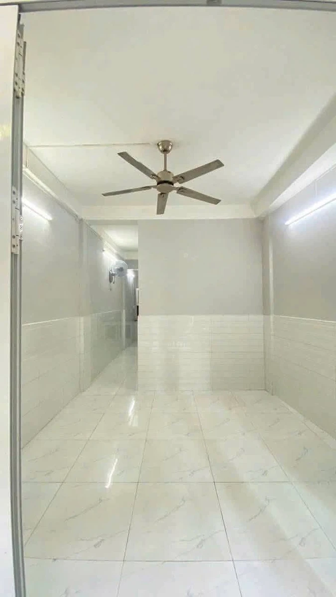 Cho thuê nhà nguyên căn Quận 10, 2PN, 35m², 13 triệu/tháng - Ảnh thu nhỏ 3