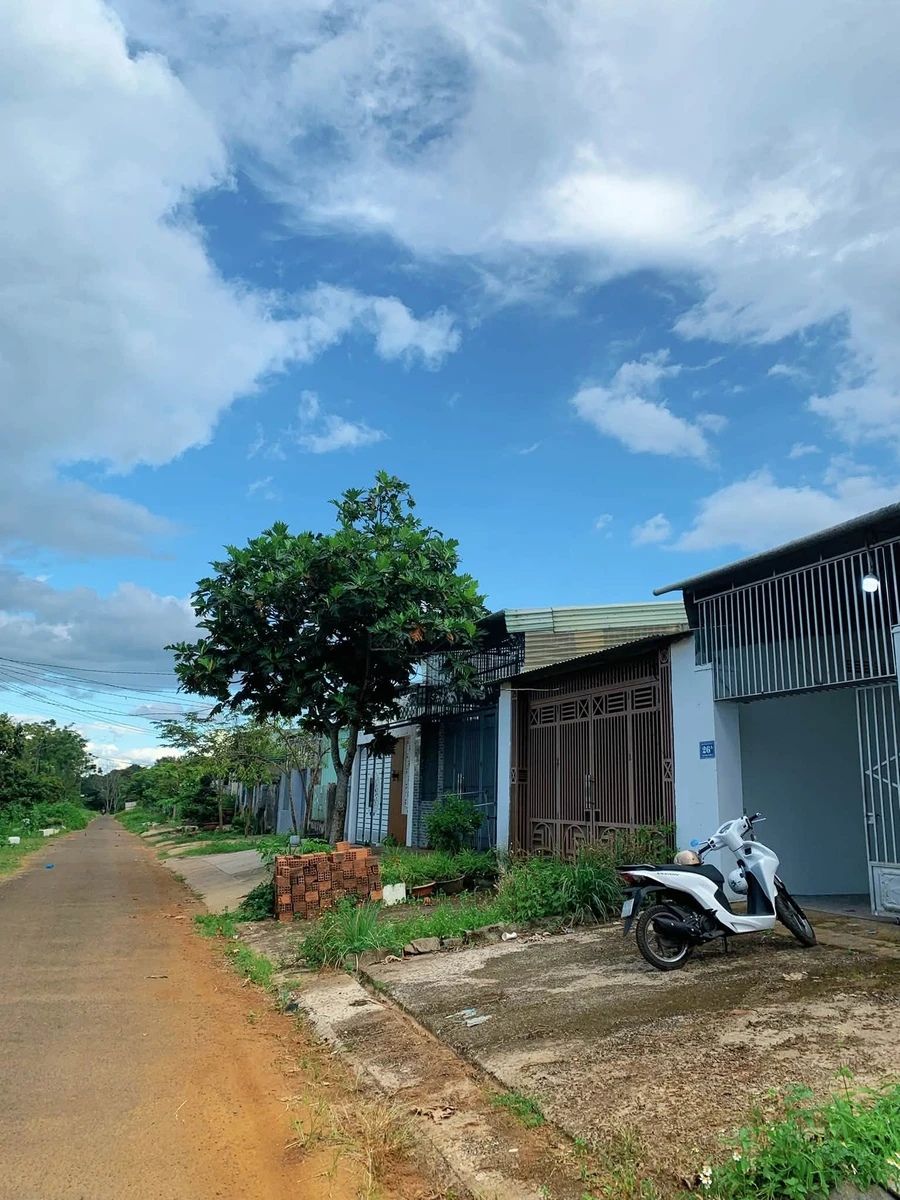 Bán nhà 2PN gần chợ Âu Cơ 150m² 1 tỷ 50 - Ảnh 1