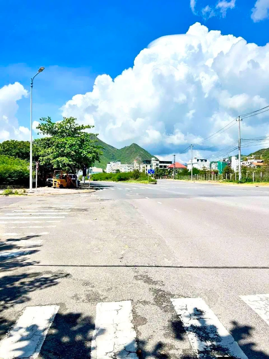 Bán đất 69m² mặt tiền Phạm Văn Đồng Nha Trang, 9,3 tỷ - Ảnh thu nhỏ 5