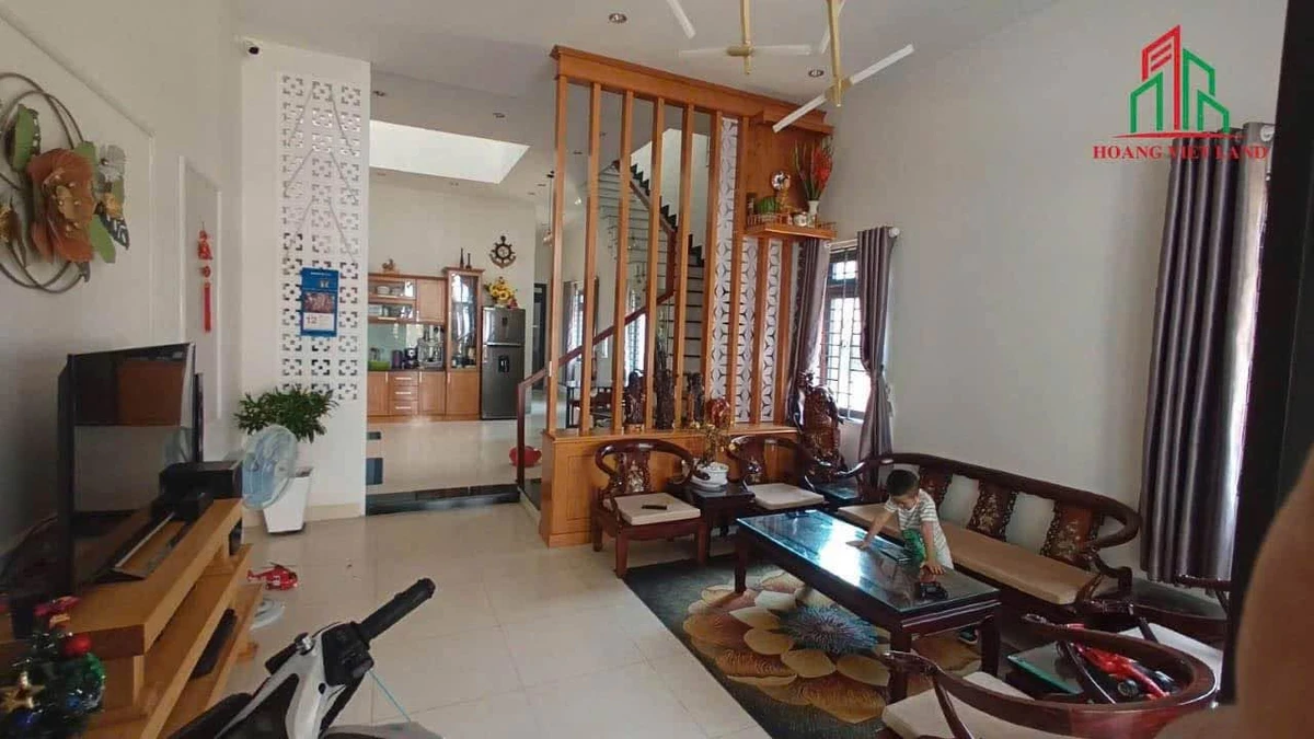 Bán nhà 1 mê kiên cố mặt tiền Tôn Thất Tùng 115m², 8,6 tỷ - Ảnh 1