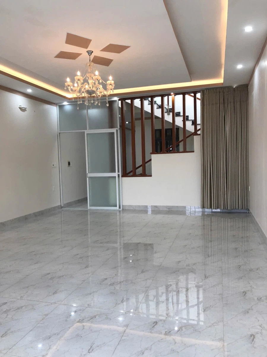 Cho thuê nhà mặt tiền kinh doanh 132m² gần chợ Đồng Xoài 15tr/tháng - Ảnh thu nhỏ 4
