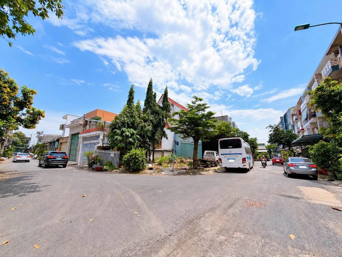 Bán nhà Tân Hòa 97m² giá 3 tỷ 400 triệu - Ảnh thu nhỏ 3