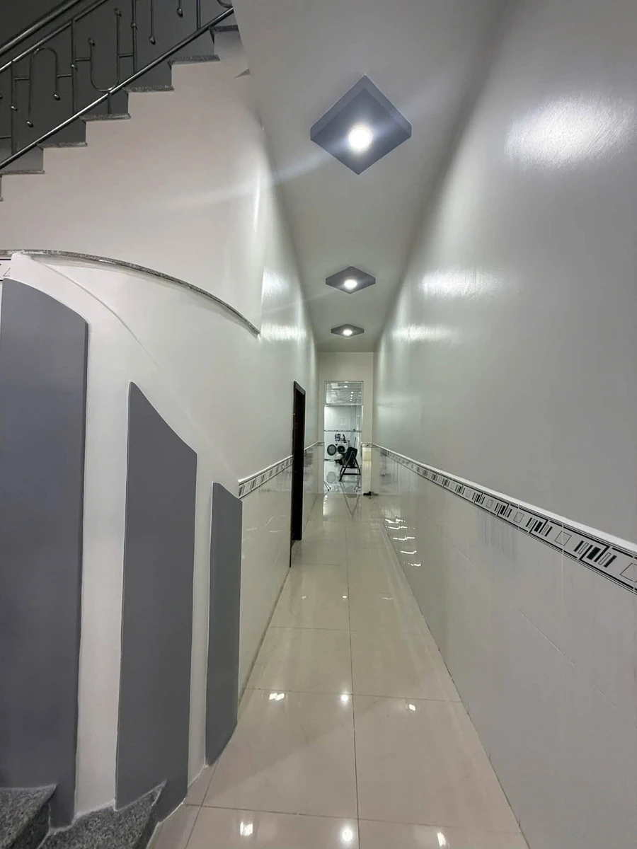 Bán nhà 1 trệt 1 lầu 5x30m, 3 phòng ngủ, đường Nguyễn An, Rạch Giá, An Giang - Ảnh thu nhỏ 3