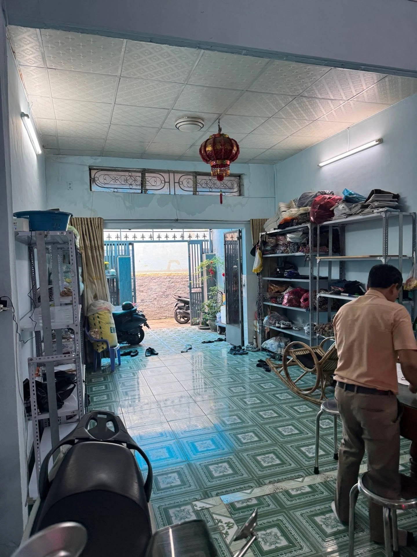 Bán nhà phố 81m² gần chợ Tân Hương, Tân Phú, 5 tỷ 8 - Ảnh 1