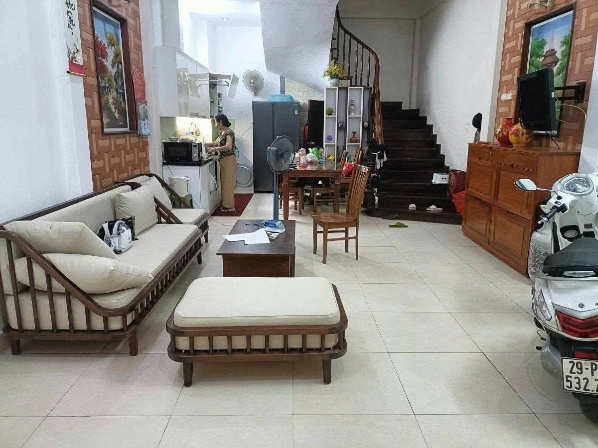 Bán nhà phố Phạm Tuấn Tài 55m2, 6 tầng, 29.5 tỷ - Ảnh thu nhỏ 4
