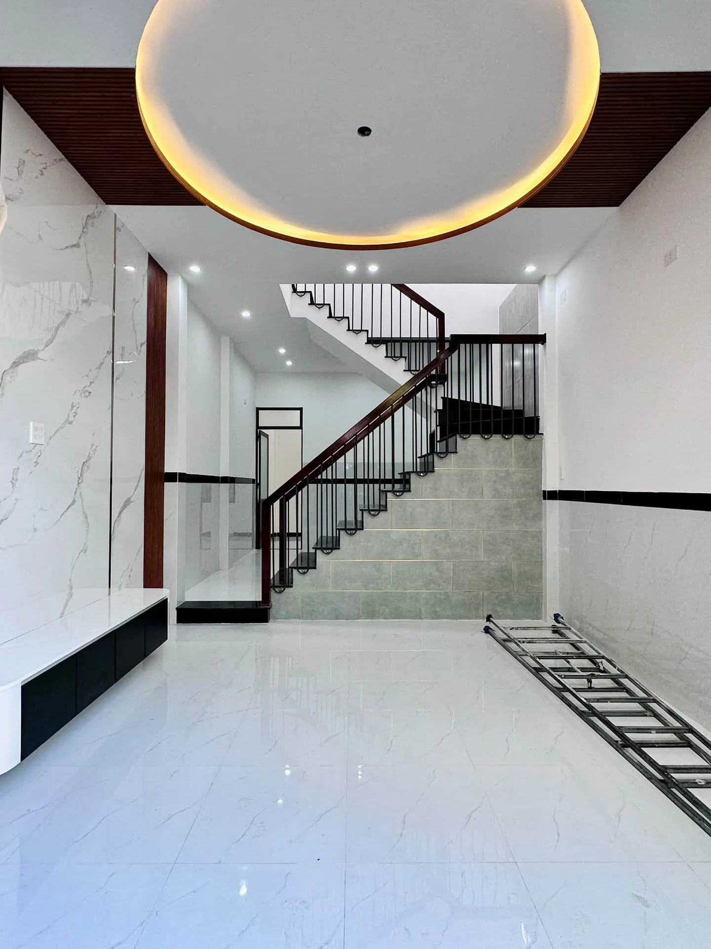 Bán nhà hẻm 3.5m đường Tháp Đôi, Quy Nhơn, 46m2, 3PN 2WC, giá 2 tỷ - Ảnh 1