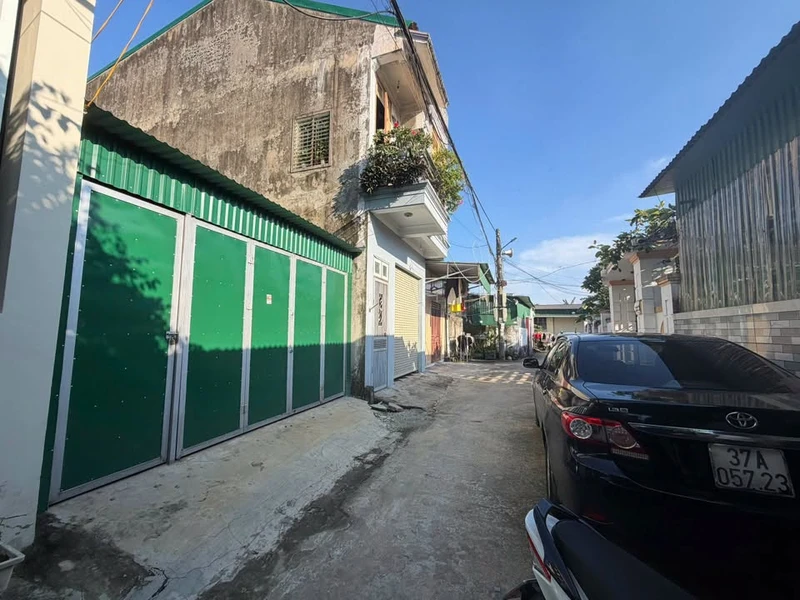 Bán đất Khối 3 Đông Vĩnh 61.1m² sổ riêng 2.05 tỷ