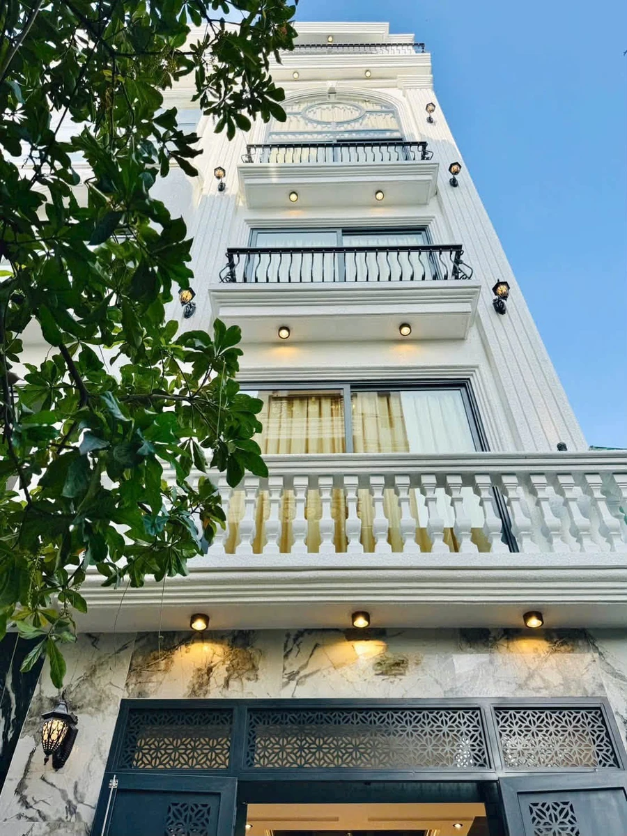 Bán nhà Phạm Văn Chiêu Gò Vấp 4,2x13m, 5 tầng có thang máy, HXH, giá 10,9 tỷ - Ảnh 1