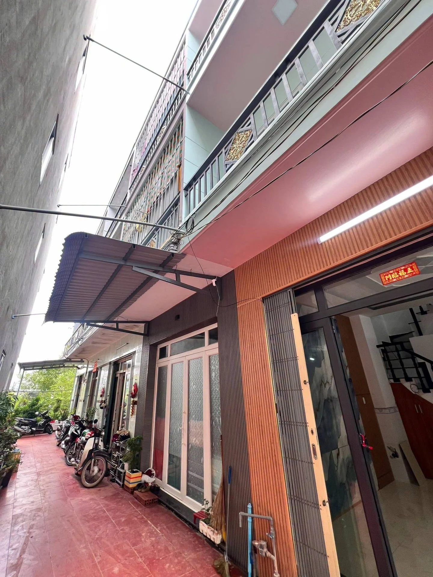 Bán nhà 1 trệt 2 lầu 48m2, 4PN, đường Tập Đoàn 4, Tân Kim, Cần Giuộc, Long An - Ảnh 1