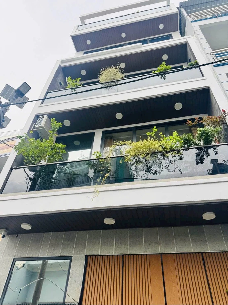 Bán nhà hẻm xe hơi Hồng Bàng Quận 11, 46m2, 1 trệt 4 lầu, giá 11,2 tỷ - Ảnh 1
