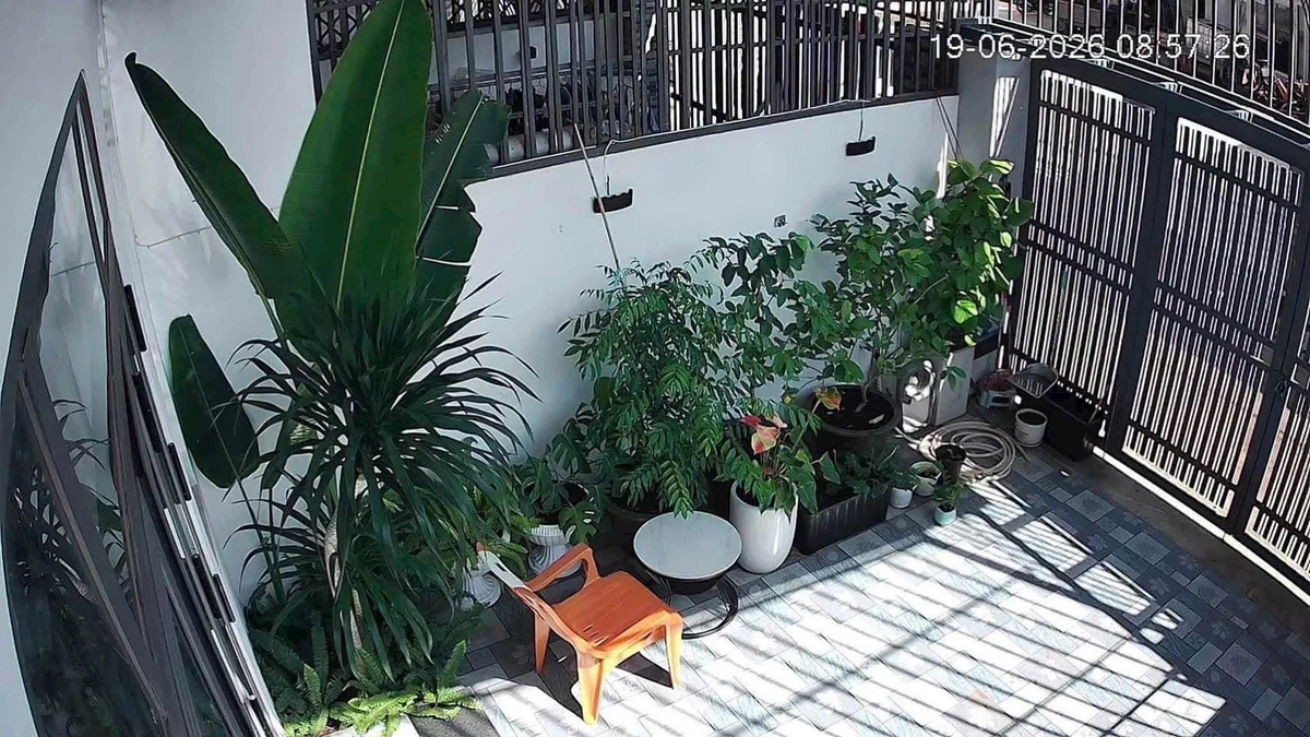 Bán nhà 5x20m 2PN 2WC full nội thất đường Y Moan, Buôn Ma Thuột giá 2,39 tỷ - Ảnh thu nhỏ 5