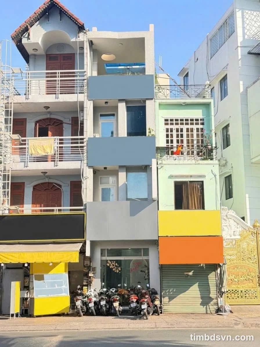 Cho thuê nhà mặt tiền Tân Sơn Nhì 35m² 5PN Tân Phú - Ảnh 1