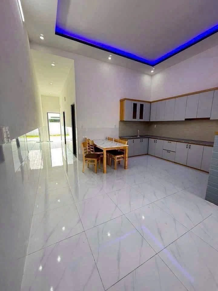 Bán nhà 2PN 125m2 Bình Minh Bình Chánh, giá 1,4 tỷ - Ảnh thu nhỏ 3