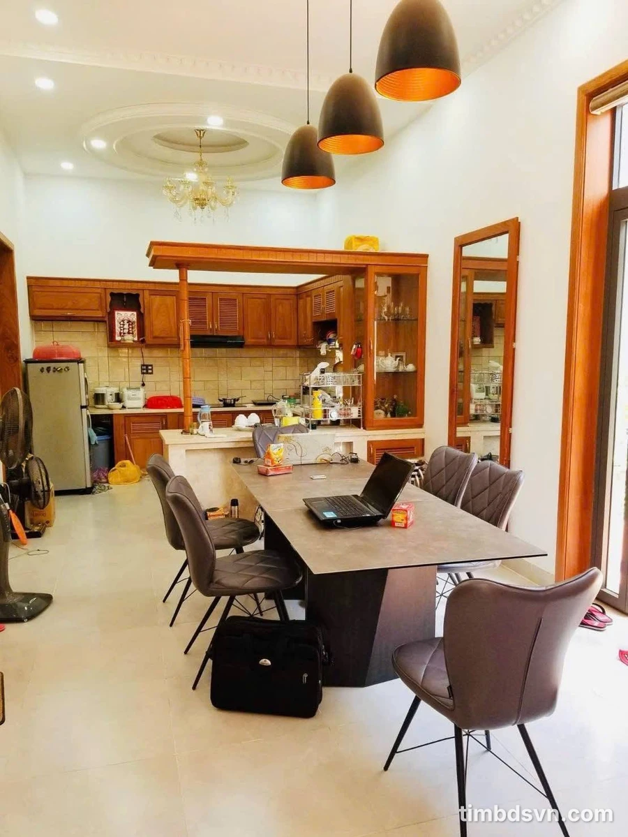 Bán biệt thự vườn 220m² mặt tiền Phạm Văn Đồng Bình Chánh 15 tỷ - Ảnh thu nhỏ 3