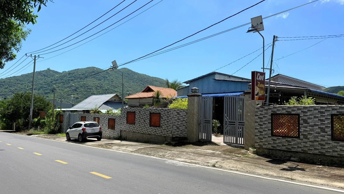 Bán nhà vườn 2250m² mặt tiền Phước Hưng, Nhà Bè - Ảnh 1