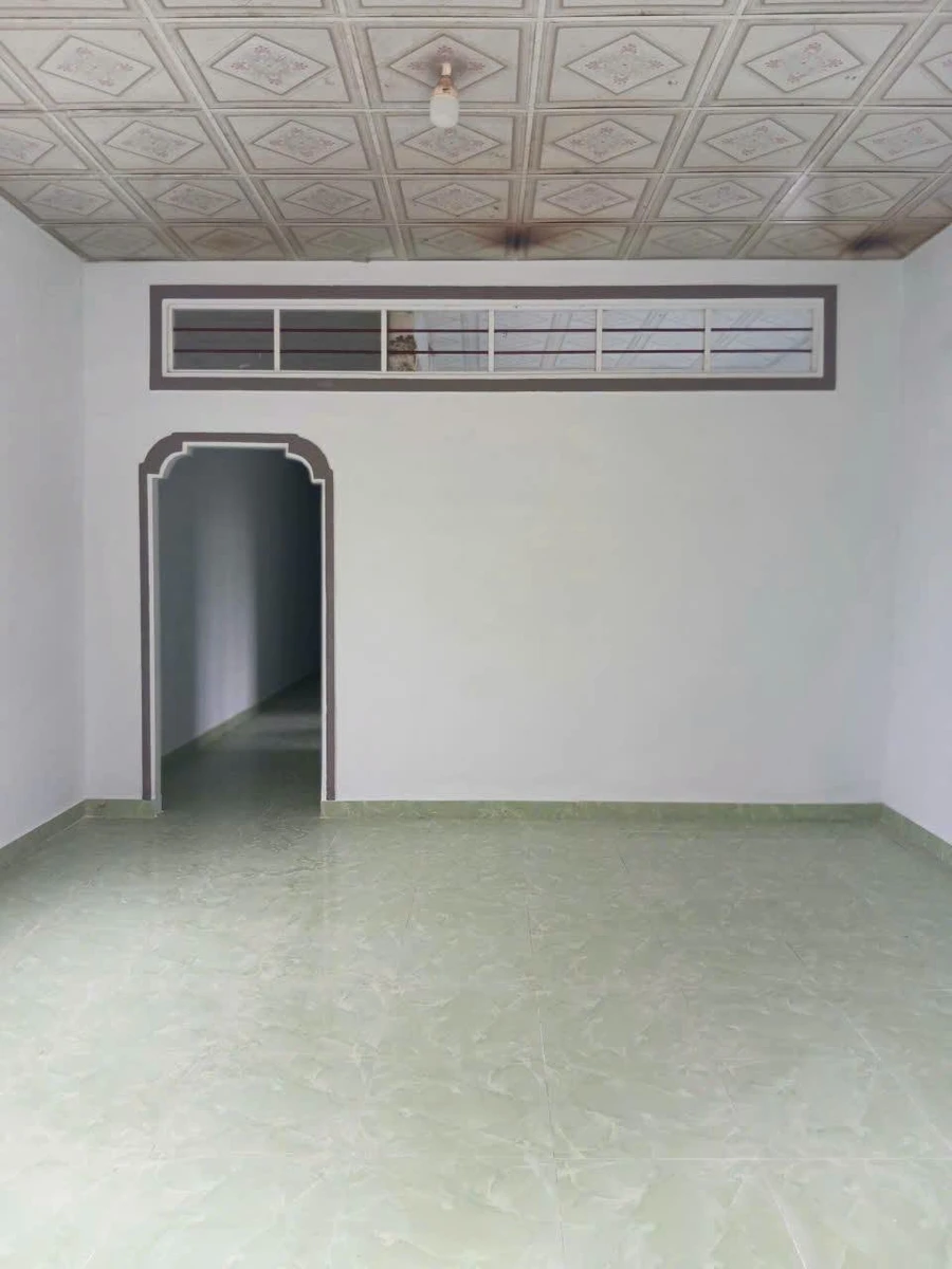 Bán nhà 274m2, 2 phòng ngủ, Tân Hiệp, Kiên Giang - 650 triệu - Ảnh thu nhỏ 2