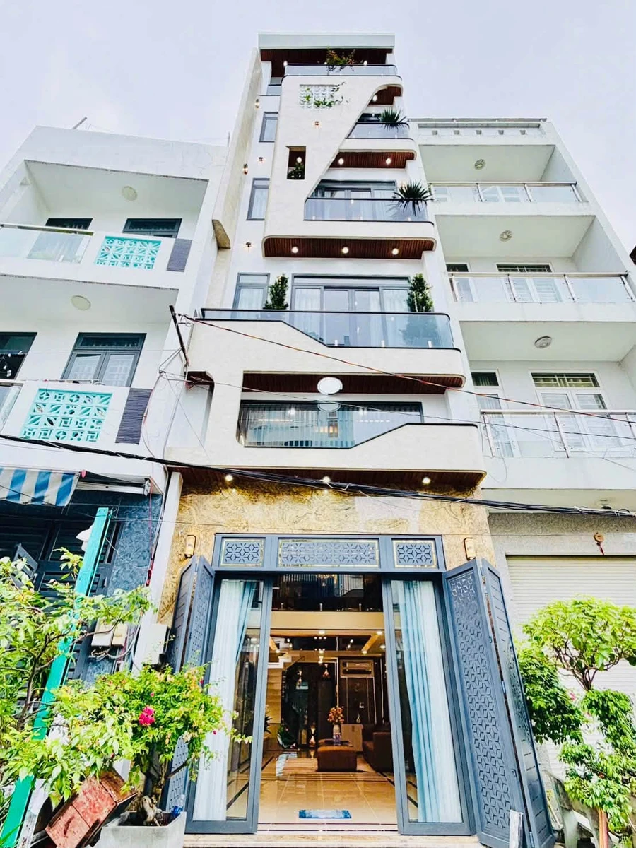 Bán nhà hẻm xe hơi 4,4x14m có thang máy, full nội thất, đường Huỳnh Văn Nghệ, Gò Vấp, giá 12,8 tỷ - Ảnh thu nhỏ 2