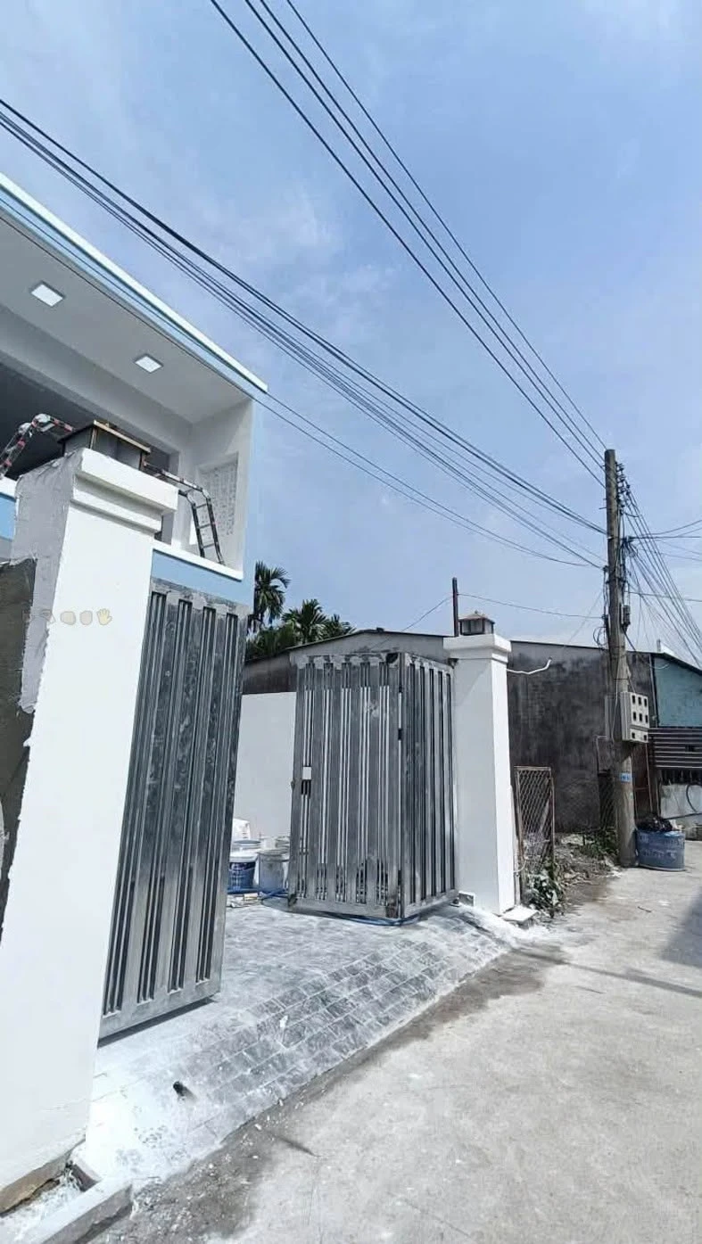 Bán lô đất góc 2 mặt tiền đường Bình Nhâm 73, 99.5m2, giá 2 tỷ 850, phường Lái Thiêu - Ảnh 1