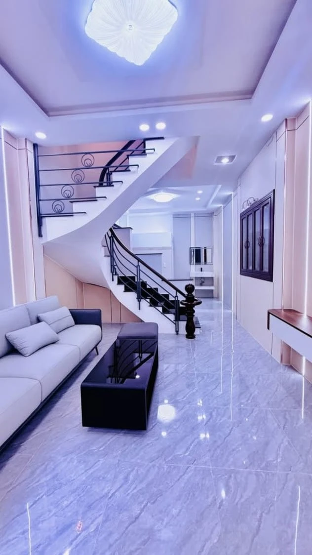 Bán nhà 4 tầng 34m2 hẻm rộng đường Quang Trung, giá hơn 4 tỷ - Ảnh thu nhỏ 2