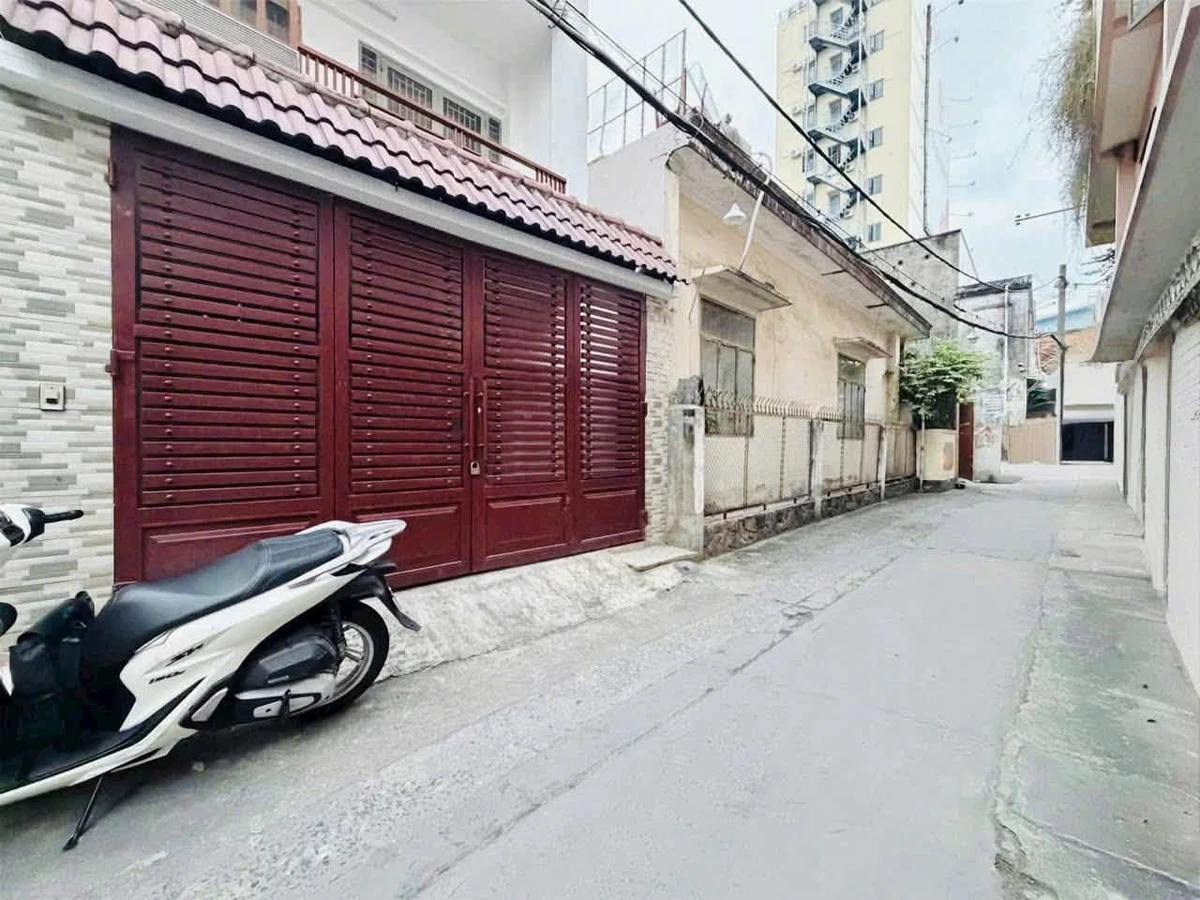 Bán nhà 3 tầng 3PN 92m2 Phú Nhuận mặt tiền hẻm xe hơi - Ảnh 1