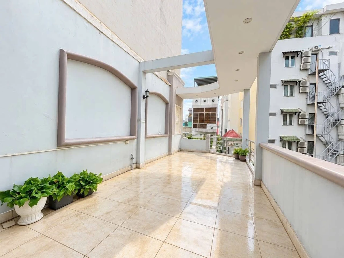 Bán nhà mặt tiền Phú Nhuận 81m2 4 phòng 3 tầng 13.8 tỷ - Ảnh thu nhỏ 4
