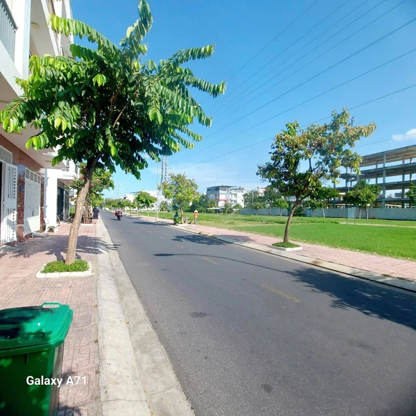 Bán lô đất mặt tiền Nha Trang 81m² 5,9 tỷ