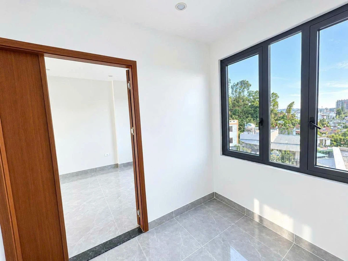 Bán nhà 3 tầng 50m2 Cầu Nước Mặn Quảng Ninh giá 2.2 tỷ - Ảnh thu nhỏ 5