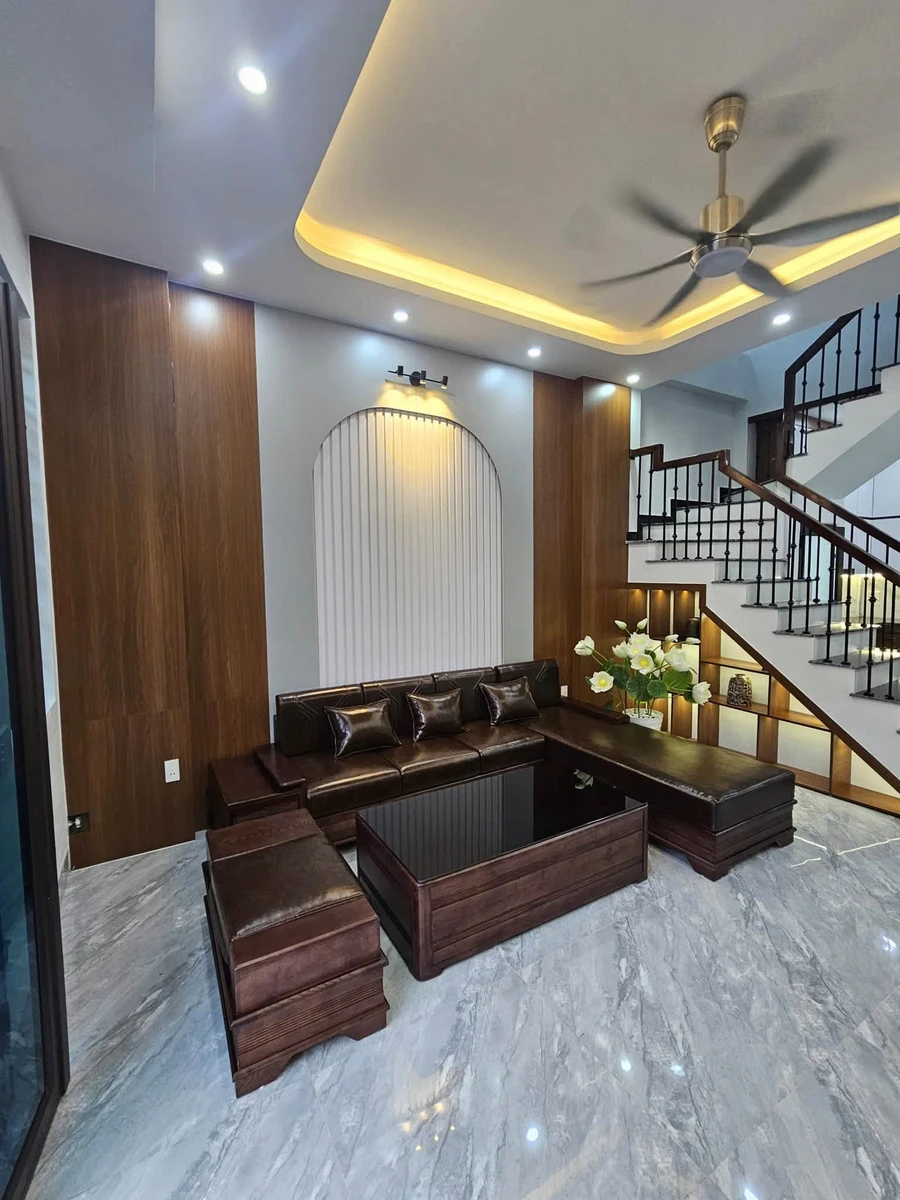 Bán nhà 3 tầng 60.8m2 full nội thất Nguyễn Hữu Cầu Hải Dương - Ảnh thu nhỏ 4