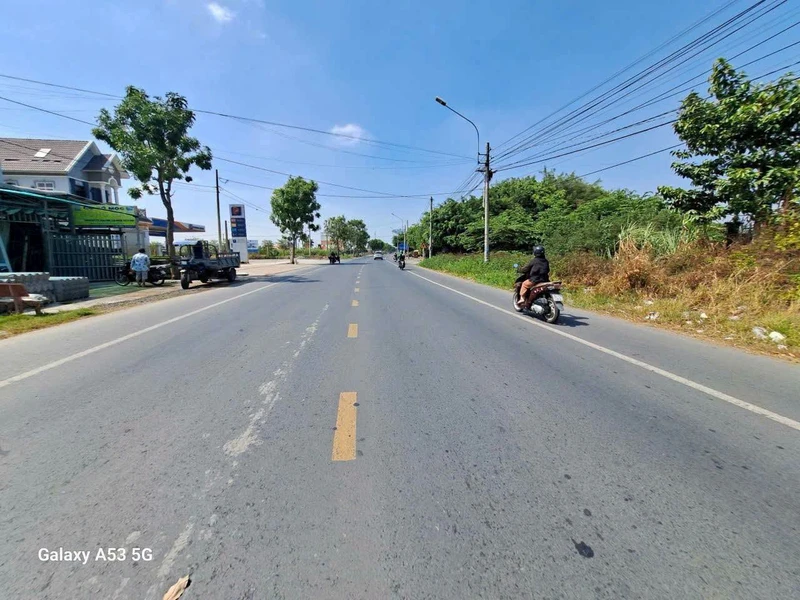 Bán đất mặt tiền QL50 xã Tân Lân 855m² Cần Dước