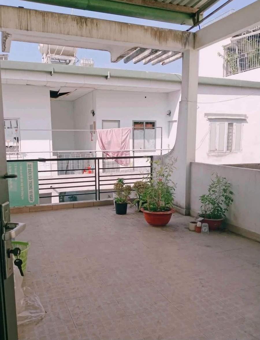 Nhà bán 4PN, 60m2 Lạc Long Quân, Tân Bình ~ 7 tỷ - Ảnh thu nhỏ 4