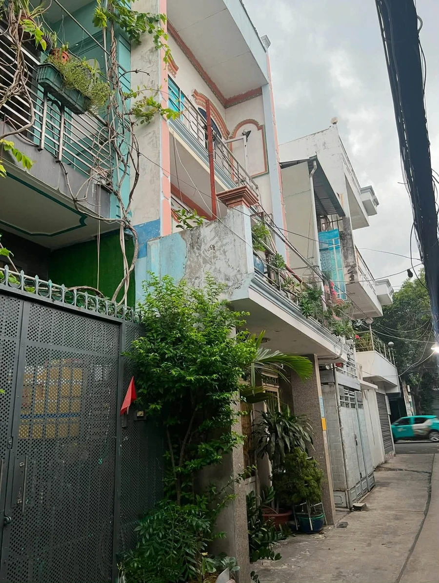 Bán nhà 4 phòng ngủ 75m² mặt tiền Trần Quang Cơ Quận 5 - Ảnh thu nhỏ 2