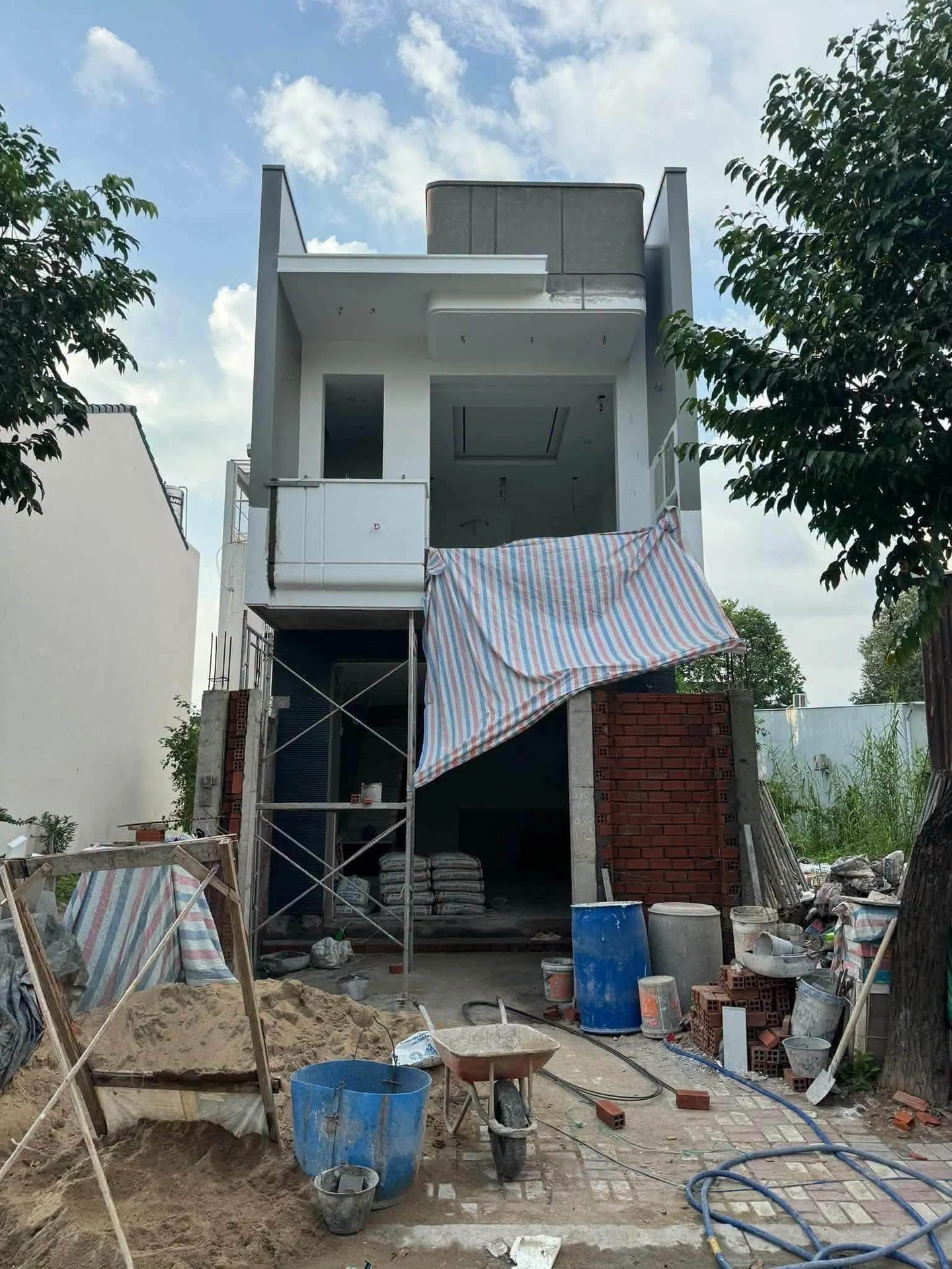 Bán nhà trệt lầu 80m² 3 phòng ngủ, Cần Thơ 4,99 tỷ - Ảnh 1