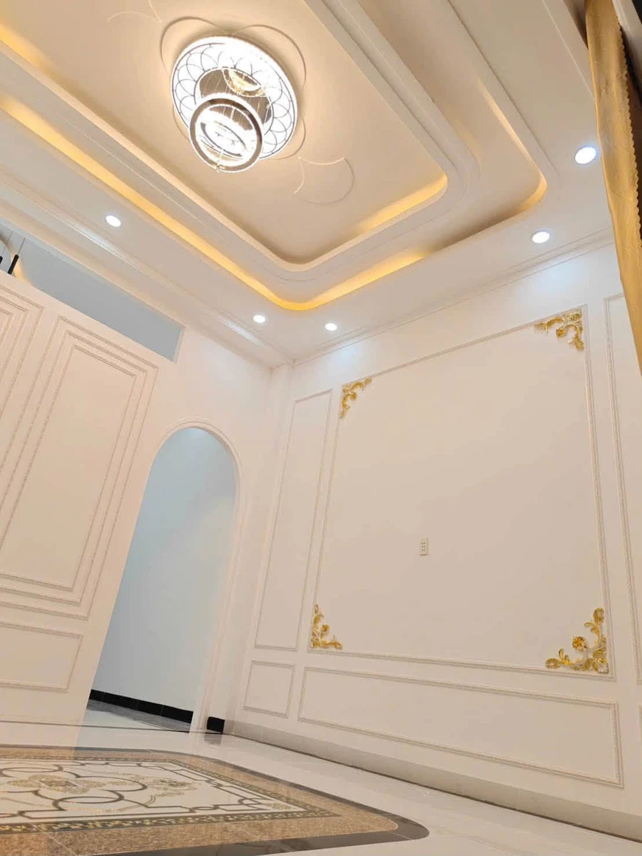Bán nhà tân cổ điển 5x28m, 3 phòng ngủ, hẻm Trịnh Phong Đáng, Hòa Thạnh, Tân Phú - Ảnh thu nhỏ 3