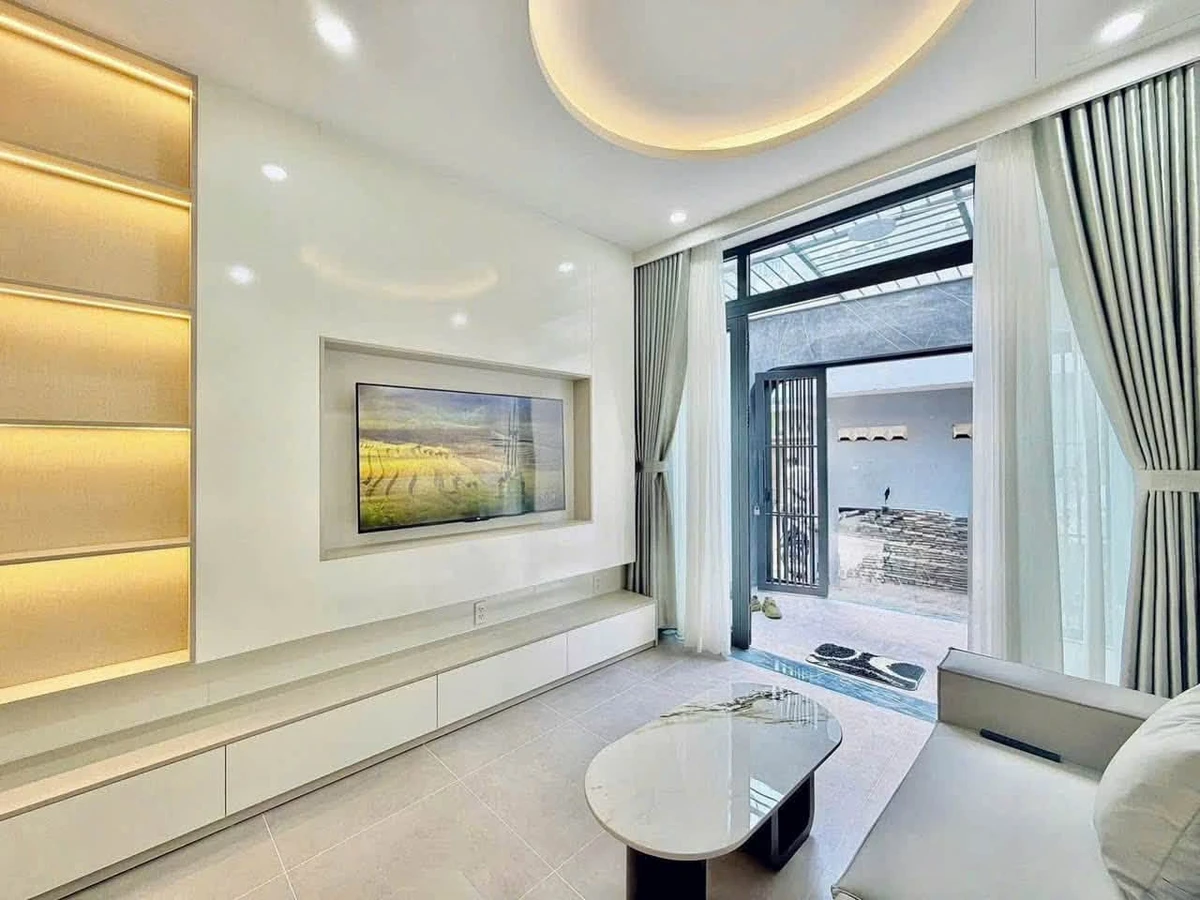 Bán nhà hẻm 50m2, 3PN Nguyễn Công Trứ, Bình Thạnh, 6,75 tỷ - Ảnh thu nhỏ 2