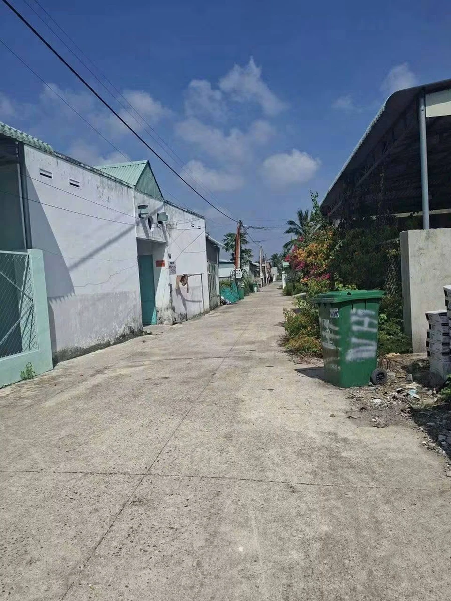 Bán đất 250m² gần chợ Tân Châu, Tây Ninh 950 triệu - Ảnh thu nhỏ 2
