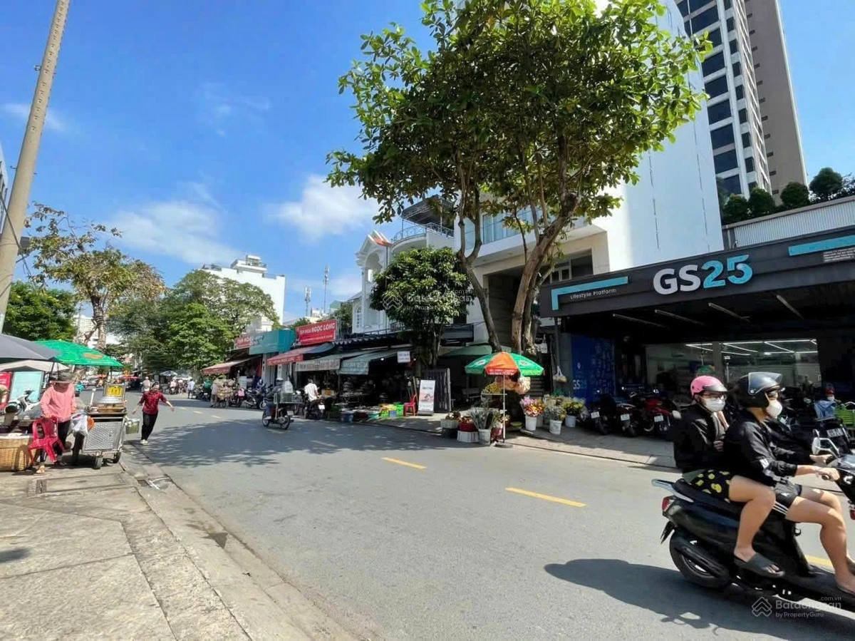 Bán mặt tiền đường Quốc Hương, Thảo Điền, Quận 2, 210m2, giá 80 tỷ - Ảnh thu nhỏ 2