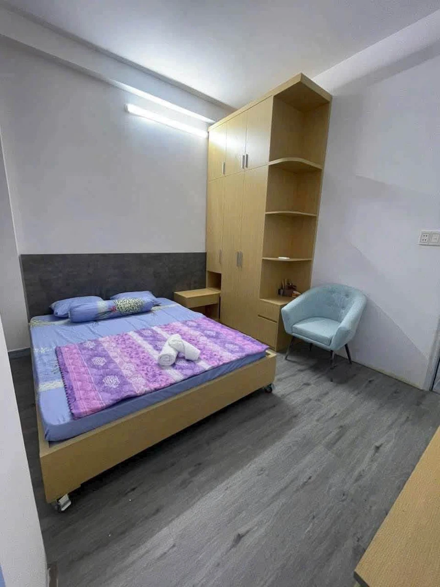 Bán nhà hẻm ôtô Huyền Trân Công Chúa 145m² 7 PN 4 WC - Ảnh thu nhỏ 3
