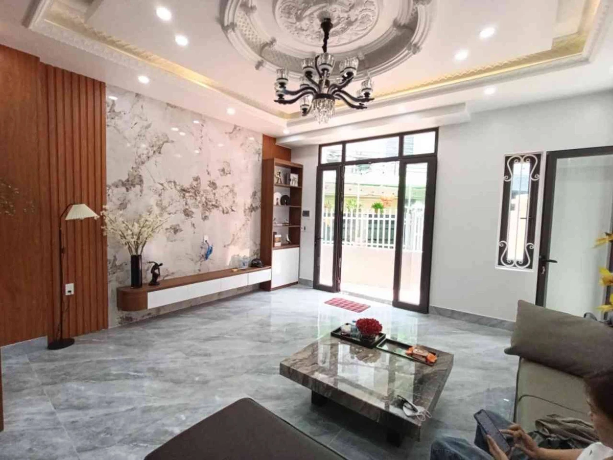 Bán nhà độc lập 4 tầng 41m² Hóc Môn, 3.53 tỷ - Ảnh thu nhỏ 2