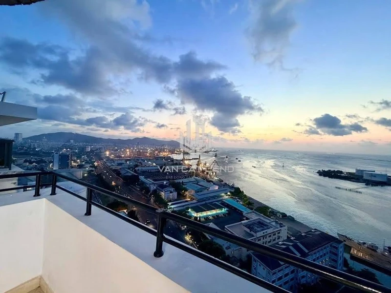 Bán Penthouse 3PN 201m² view biển Vũng Tàu - 8.3 tỷ