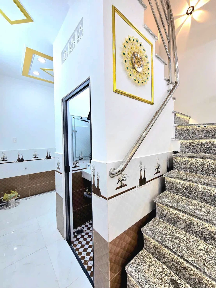 Bán nhà 4PN, 24m² gần Phú Mỹ Hưng, Nhà Bè, 1 tỷ 750 - Ảnh thu nhỏ 3