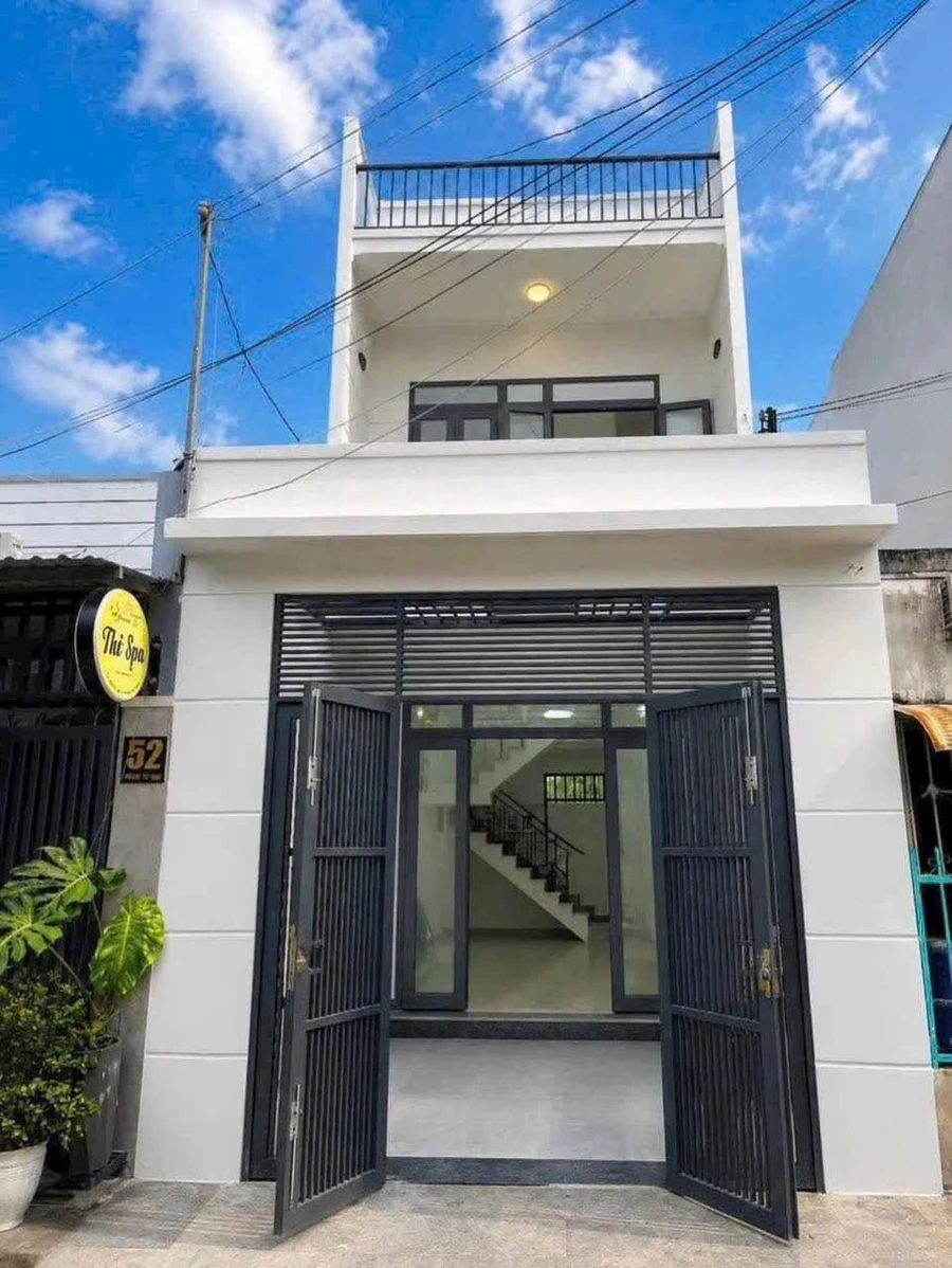 Bán nhà 1 trệt 1 lầu 68.5m2 Phan Thiết - Ảnh 1
