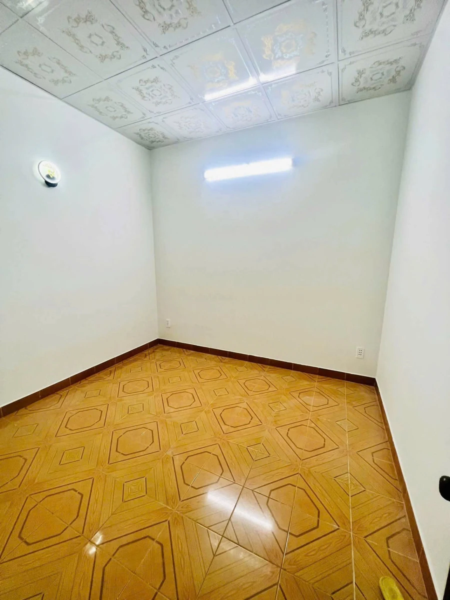 Cho thuê nhà 1 trệt 1 lầu 4PN 160m2 Quận 9 - 10 triệu/tháng - Ảnh thu nhỏ 2