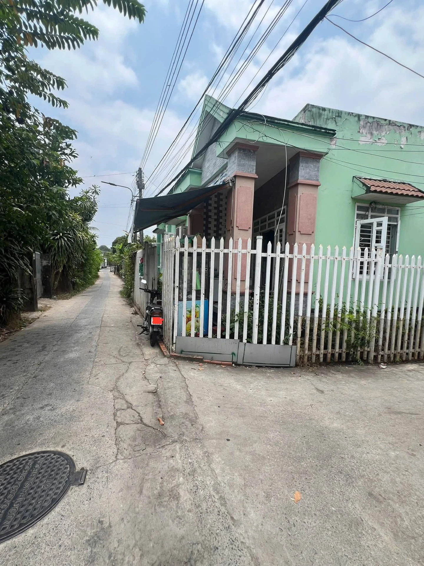 Bán gấp nhà 115m2 thổ cư hẻm 1 Cách Mạng Tháng 8, Chánh Nghĩa, Bình Dương, 2 tỷ 4 - Ảnh 1