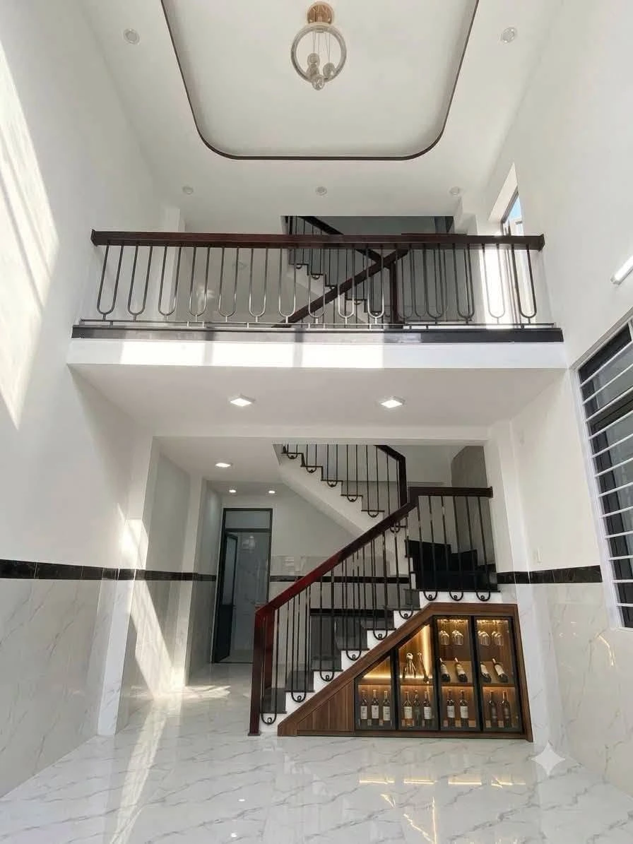 Bán nhà mới hẻm chợ Đầm 47m2 3 tầng Quy Nhơn - Ảnh thu nhỏ 2