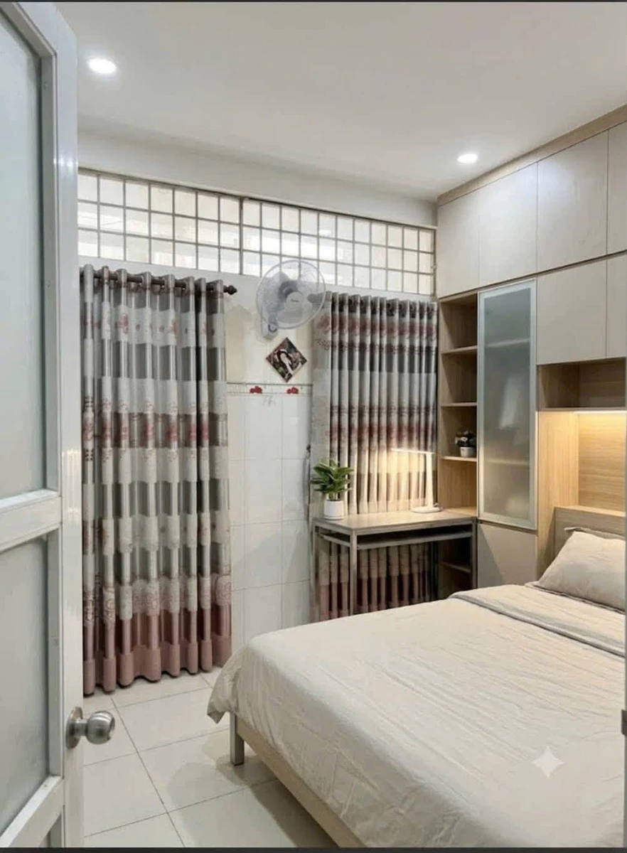 Bán nhà 2 tầng 68m2 (4x17m) 3PN đường Trịnh Đình Trọng, Phú Trung, Tân Phú, giá nhỉnh 7 tỷ - Ảnh thu nhỏ 2