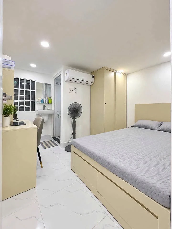 Bán nhà mặt tiền 3 tầng 25m2 khu Bàu Cát, Tân Bình, giá 5,6 tỷ - Ảnh thu nhỏ 4