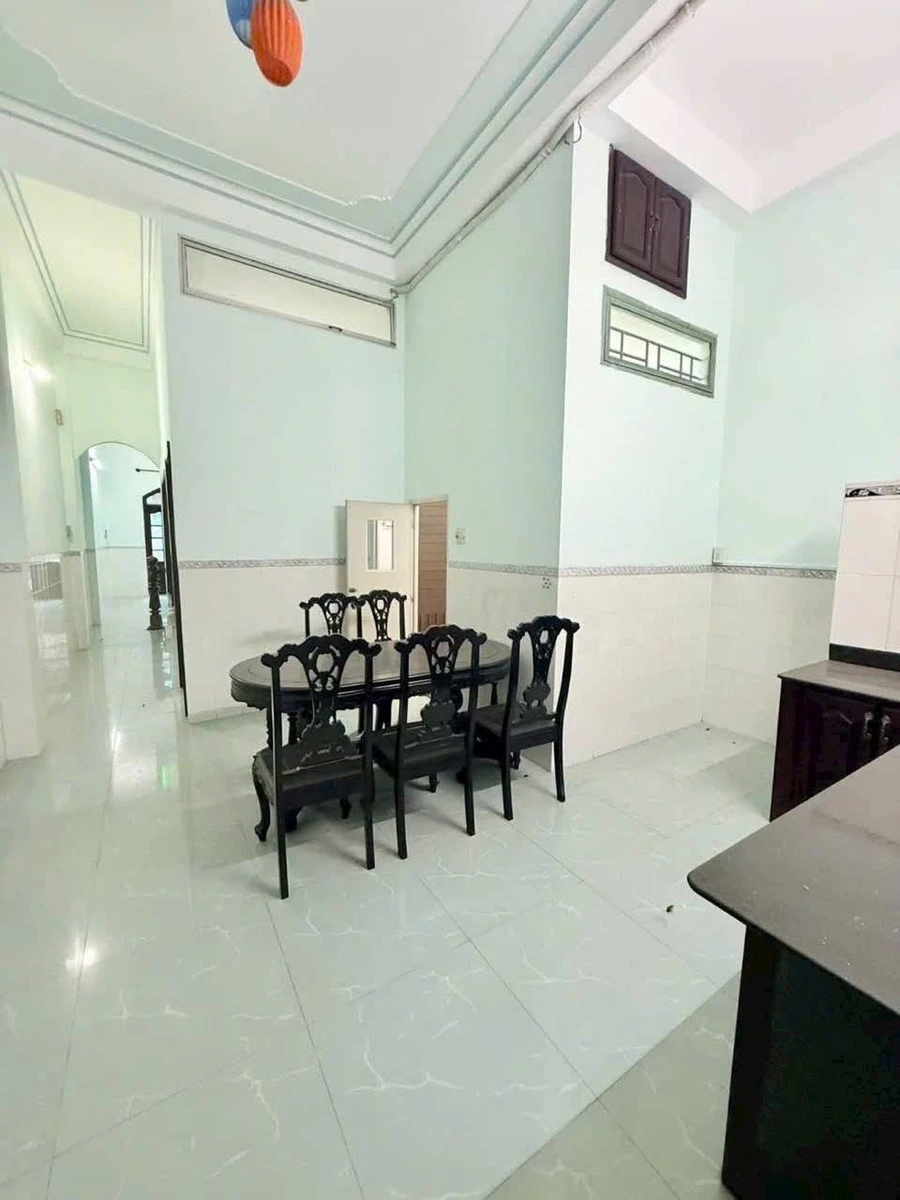 Bán nhà 3 tầng 110m² đường 2 Tháng 4, Nha Trang - Ảnh thu nhỏ 5